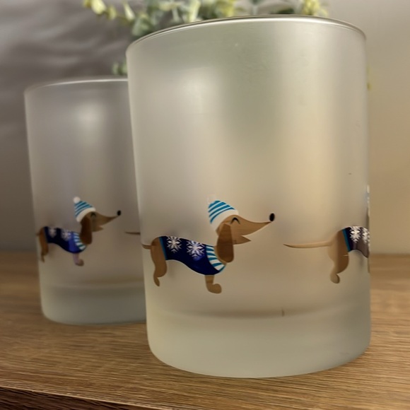 Culver Dachshund Winter Sweaters Frosted Drinking Glasses Holiday x2 Dogs Rocks - Picture 2 of 7